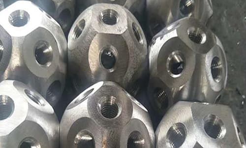 集安螺栓球网架的设计制作与安装